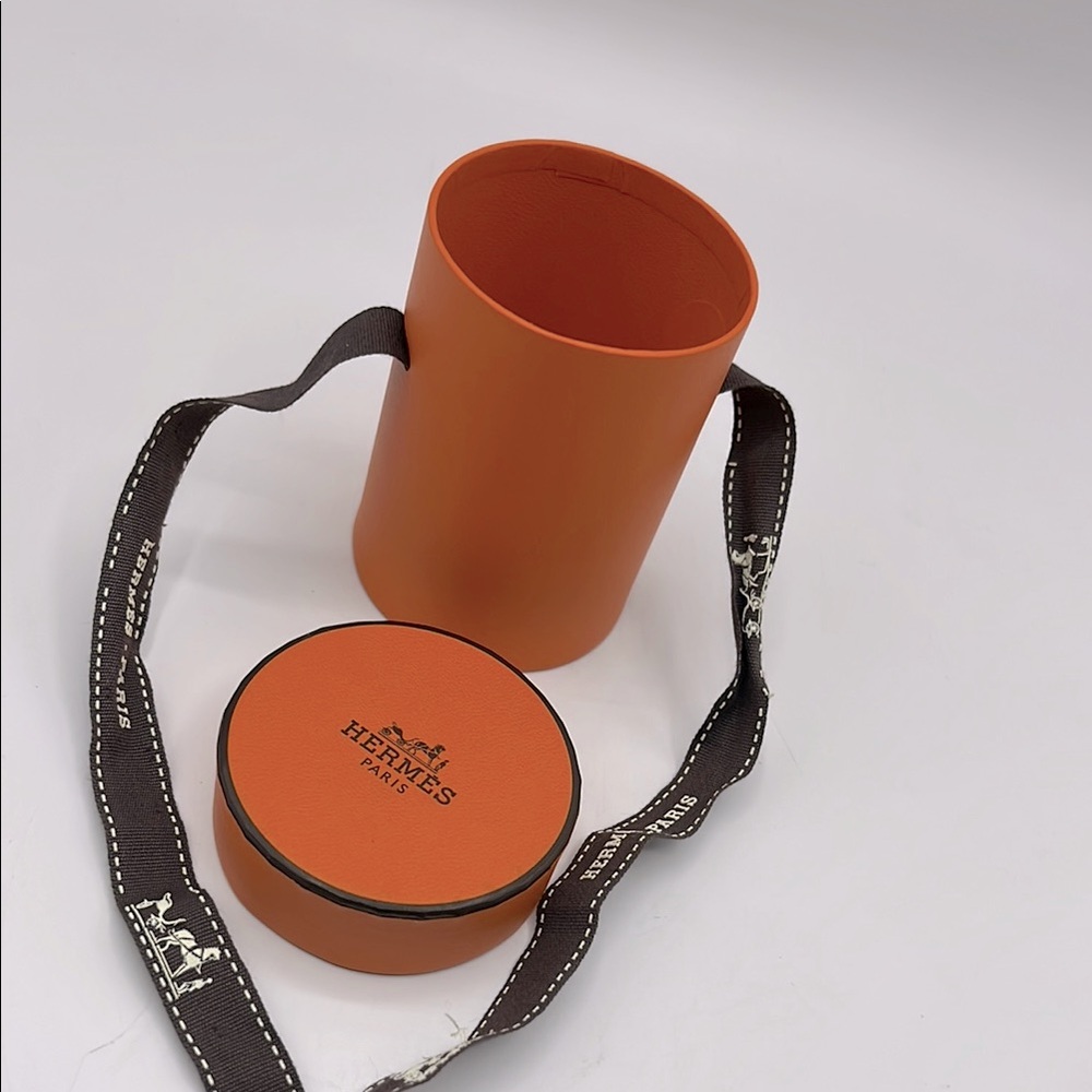 Hermes Box and ribbon - Picture 2 of 5